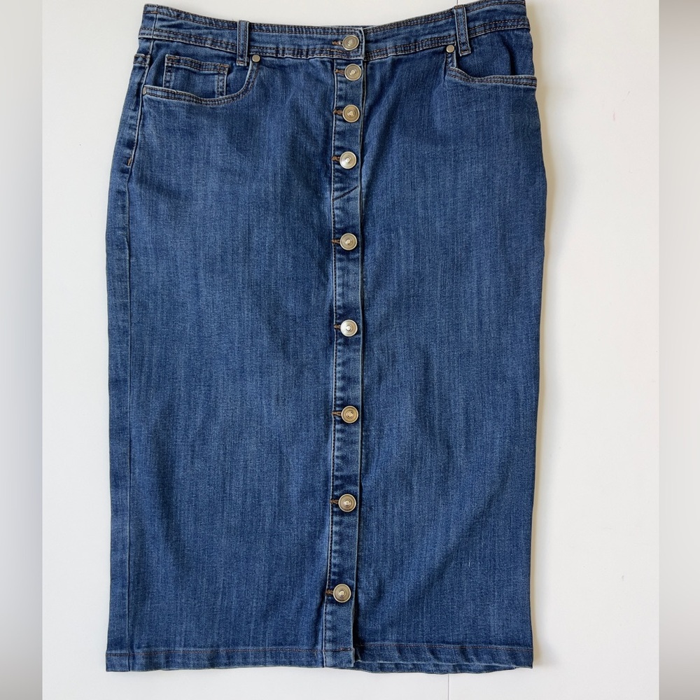 Button-Front Midi Denim Skirt - Classic Blue